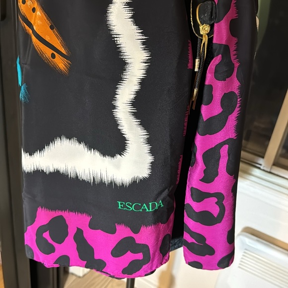 Vintage Large ESCADA Silk Scarf - Picture 5 of 6